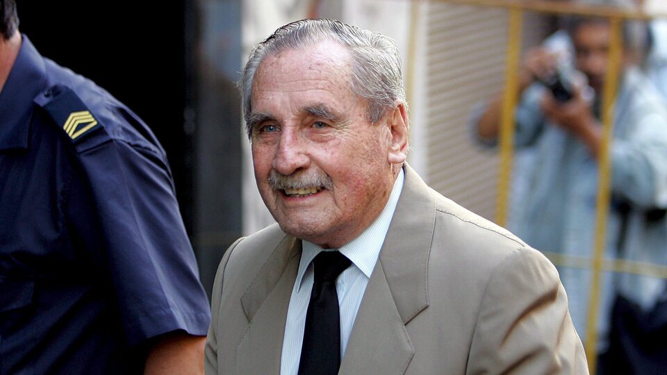 Uruguaylı diktatör Alvarez, hayatını kaybetti