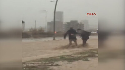 Mersin'de sel felaketi! Ölü sayısı 2'ye yükseldi