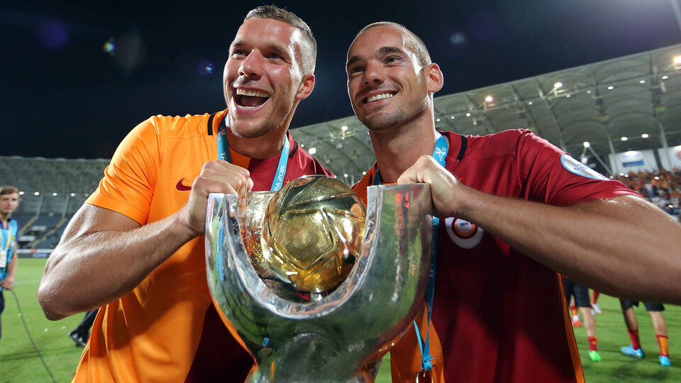 2016'da 3 kupanın ikisi Galatasaray'ın!