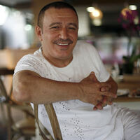 Mustafa Topaloğlu kimdir?