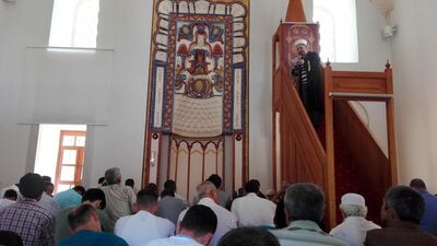 Diyanet'ten cuma hutbesinde yılbaşı uyarısı