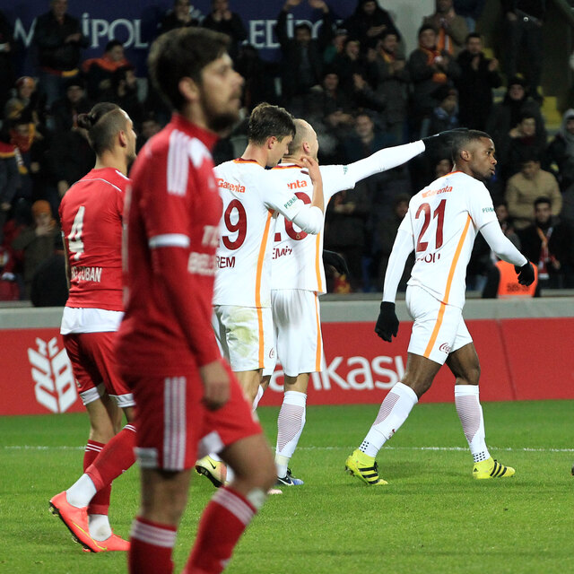 G.Saray ve Chedjou, PFDK'ya sevk edildi!