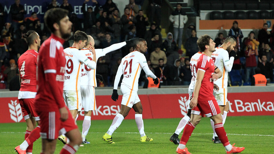 G.Saray ve Chedjou, PFDK'ya sevk edildi!
