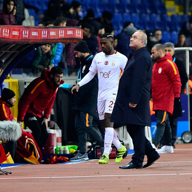 Chedjou'ya 3 maç ceza!