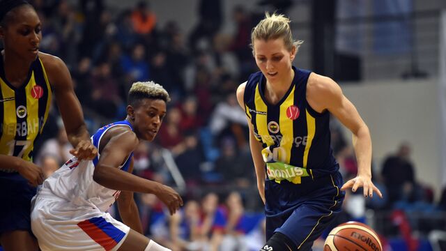 Fener, Avrupa'da Mersin'i üzdü!