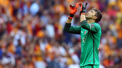 FLAŞ! Galatasaray'dan Muslera açıklaması!