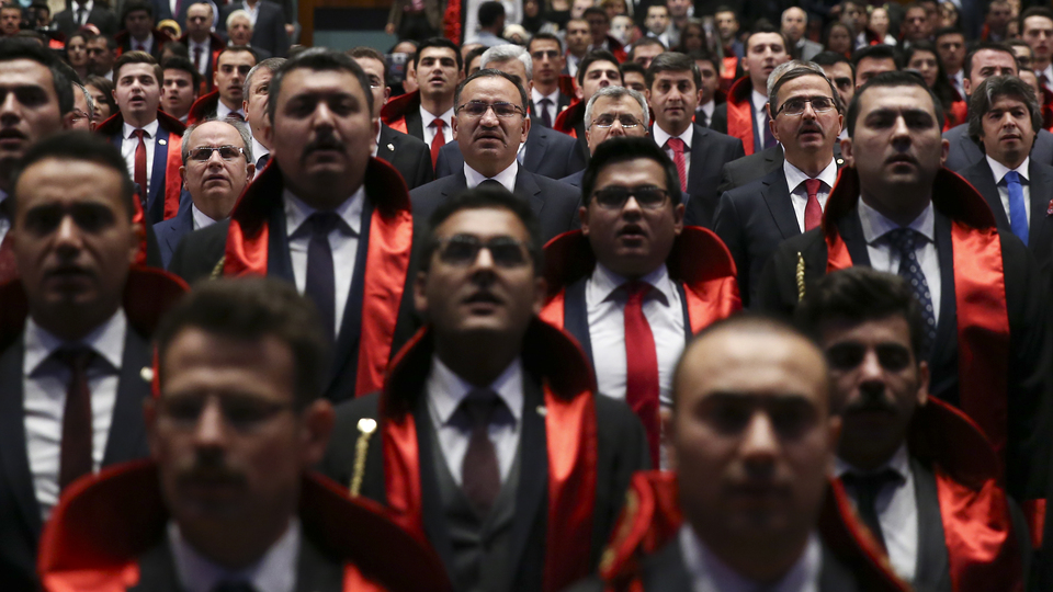 Hakim ve savcı alımında 70 barajı kalktı