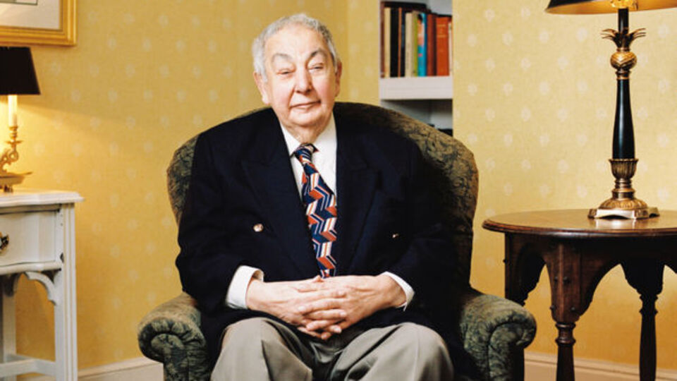 Osmanlı hanedan reisi Osmanoğlu vefat etti