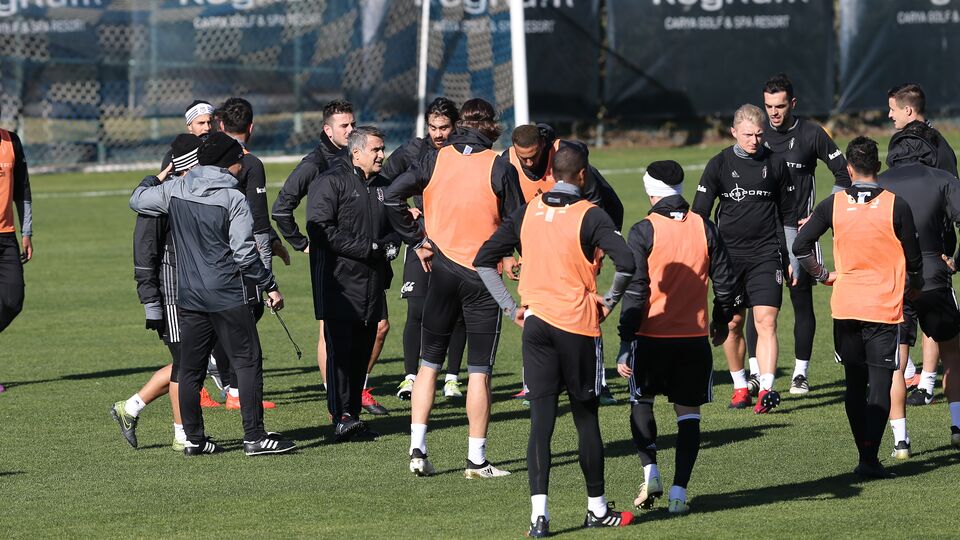 Beşiktaş'ın Antalya kampı sona erdi