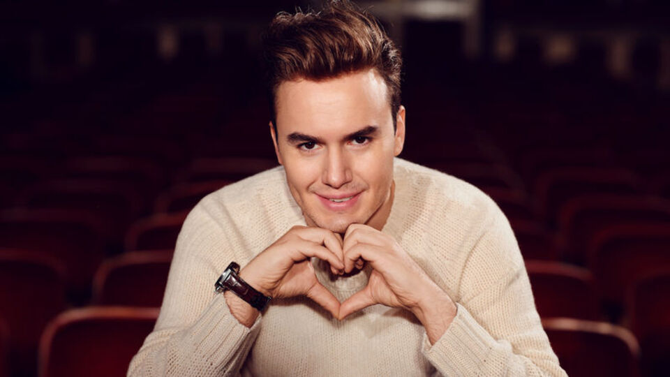 Mustafa Ceceli rekor kırdı!