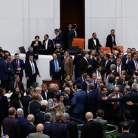 Anayasa değişikliği teklifinde 4. madde kabul edildi