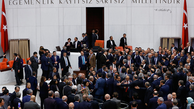 Anayasa değişikliği teklifinde 4. madde kabul edildi