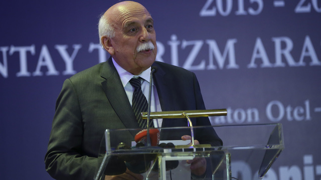 "Turizmde sıkıntılı dönemden geçiyoruz"