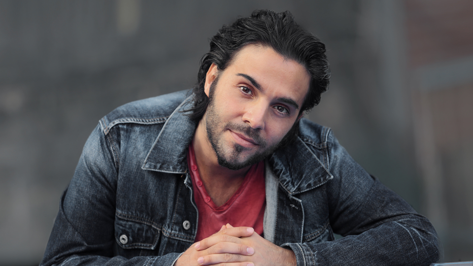 Yeni şarkısı 'Geber'