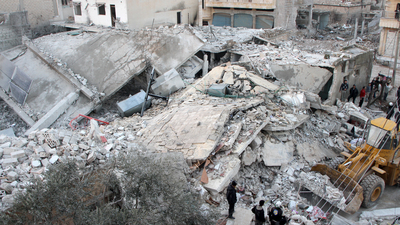 İdlib'de pazar yerine hava saldırısı!