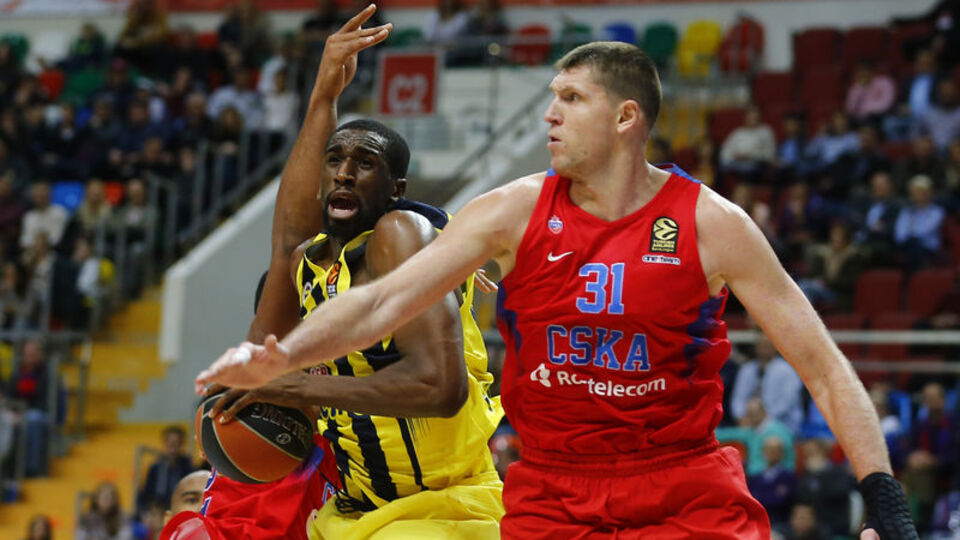 En iyi pivot ve savunmacı Udoh