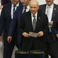 Bahçeli'den "Bakanlık" iddialarına yanıt