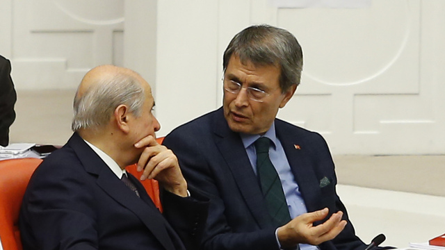Halaçoğlu'ndan istifa açıklaması!