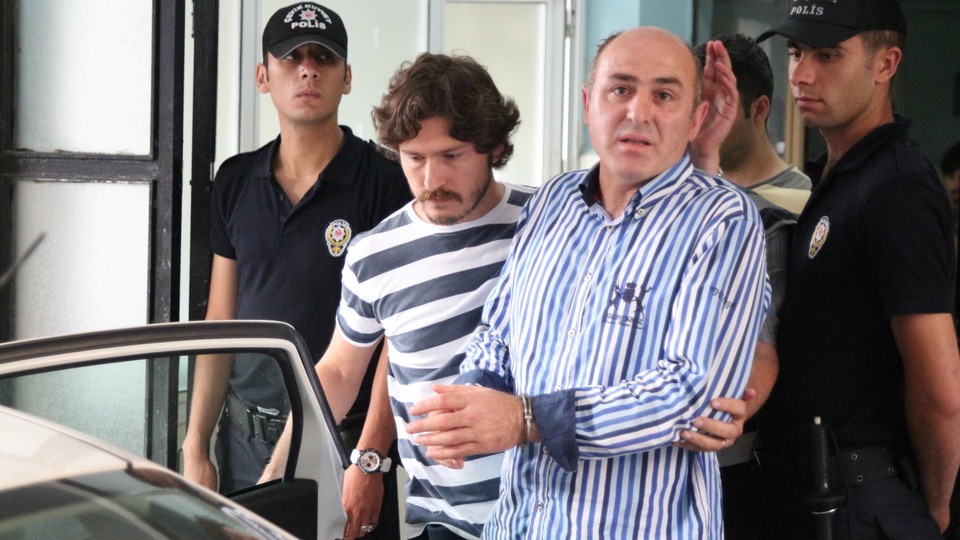 "Biz fişlemeci milletiz, kimi sevmiyorsak..."