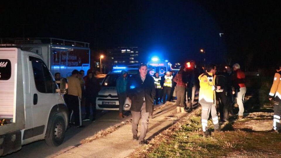 Otomobil dereye uçtu: 1 ölü