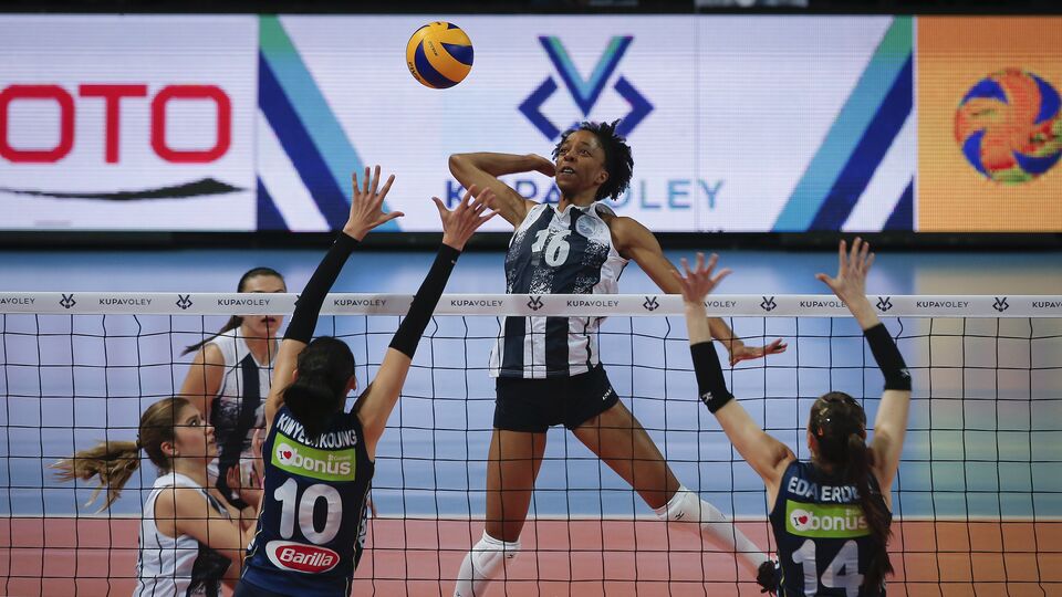 Fenerbahçe set vermedi!
