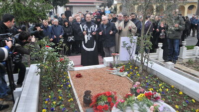 Hrant Dink mezarı başında anıldı