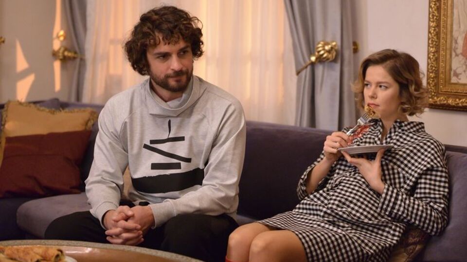 Melek kapana kısılıyor!