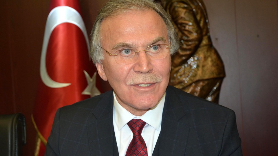 "Nisan ayı içerisinde referandum yapacağız"