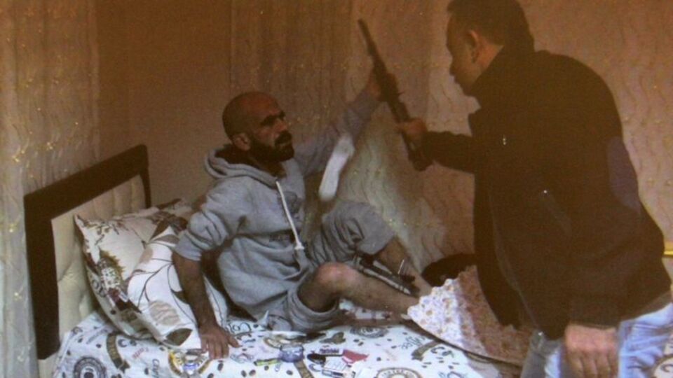 "Kalaşnikofu anamdan çok seviyorum" demişti, bu sefer...