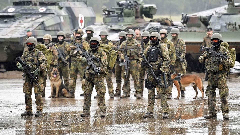 Alman ordusunda 'sadist ve cinsel içerikli' skandal!