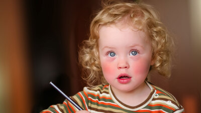 Tokatlanmış yanak sendromuna dikkat!