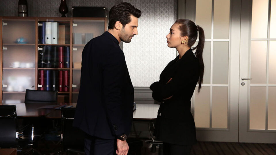 Emir, Deniz'i kaçıracak mı?