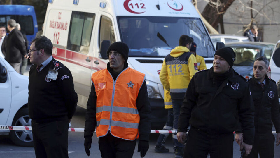 Cerrahpaşa Tıp Fakültesi'nde sıcak saatler!