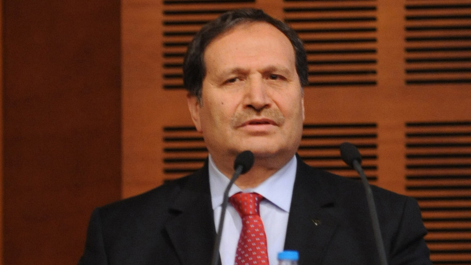 FETÖ firarisi rektörü hemşehrilikten çıkardılar