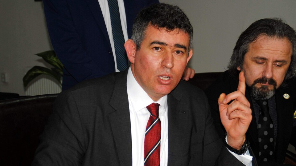 Metin Feyzioğlu'ndan anayasa değişikliği açıklaması