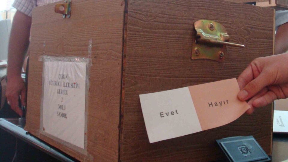 Cumhurbaşkanı onayladı, referandum için geri sayım başladı