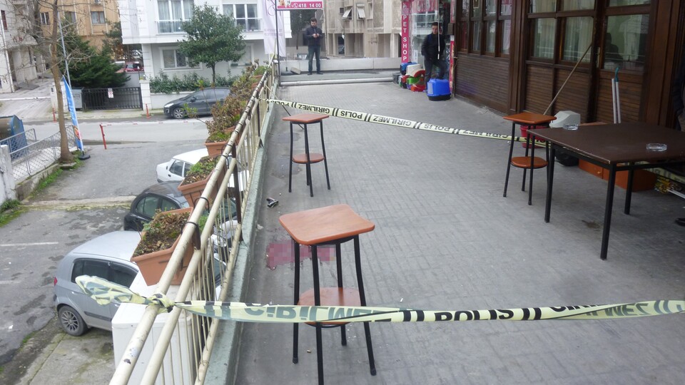 Kadıköy'de silah sesleri: 3 yaralı