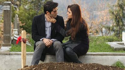 Hayat ve Murat sıfırdan başlıyor!