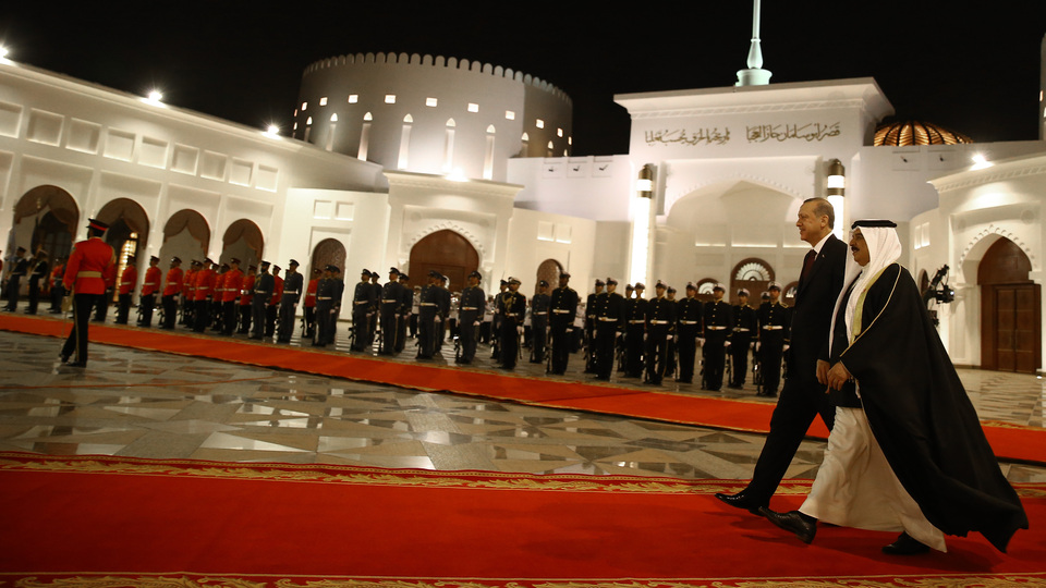 Türkiye ve Bahreyn 4 anlaşmaya imza attı