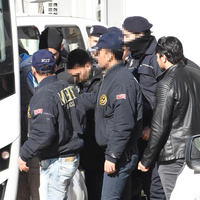 Reina canisi idamını istedi!