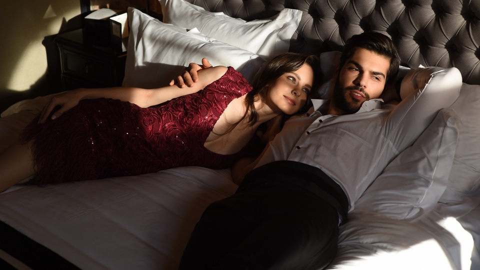 Jessica May ve Tolga Mendi yılın en aşık çifti olmaya aday!