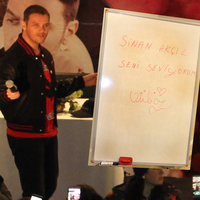 6 dilde ‘Seni Seviyorum’