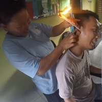 Yol kenarında ayaküstü tedavi! Önce yakıyorlar, sonra da...