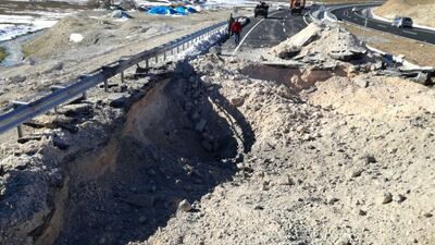 Yola tuzaklanan patlayıcı imha edildi