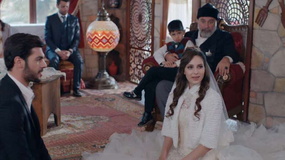 Show TV'nin yeni dizisi 'Yeni Gelin'den kahkaha dolu tanıtım