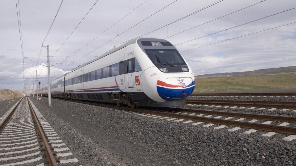 Bakanlıktan 'hızlı tren' açıklaması
