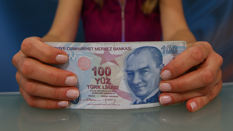 Rüşvetin şifresi: İncir! Bu lafı duyan 10 bin TL ödemiş!