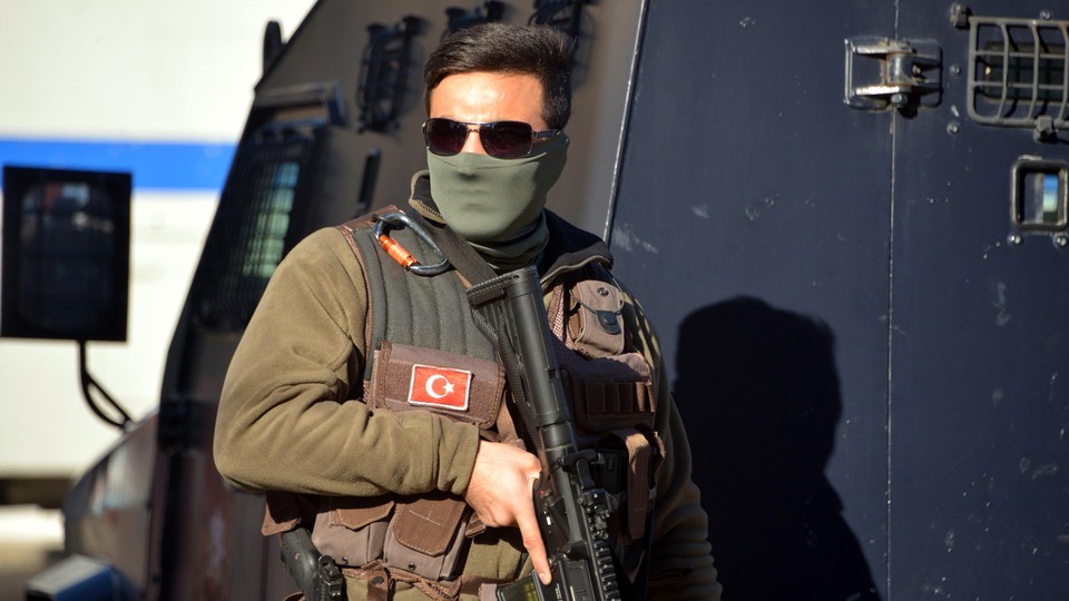 Şırnak'ta 5 terörist teslim oldu