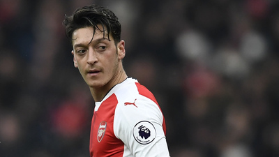 Çin'de Mesut Özil rüzgarı
