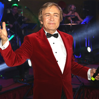 Erol Evgin’den eğlenceli program